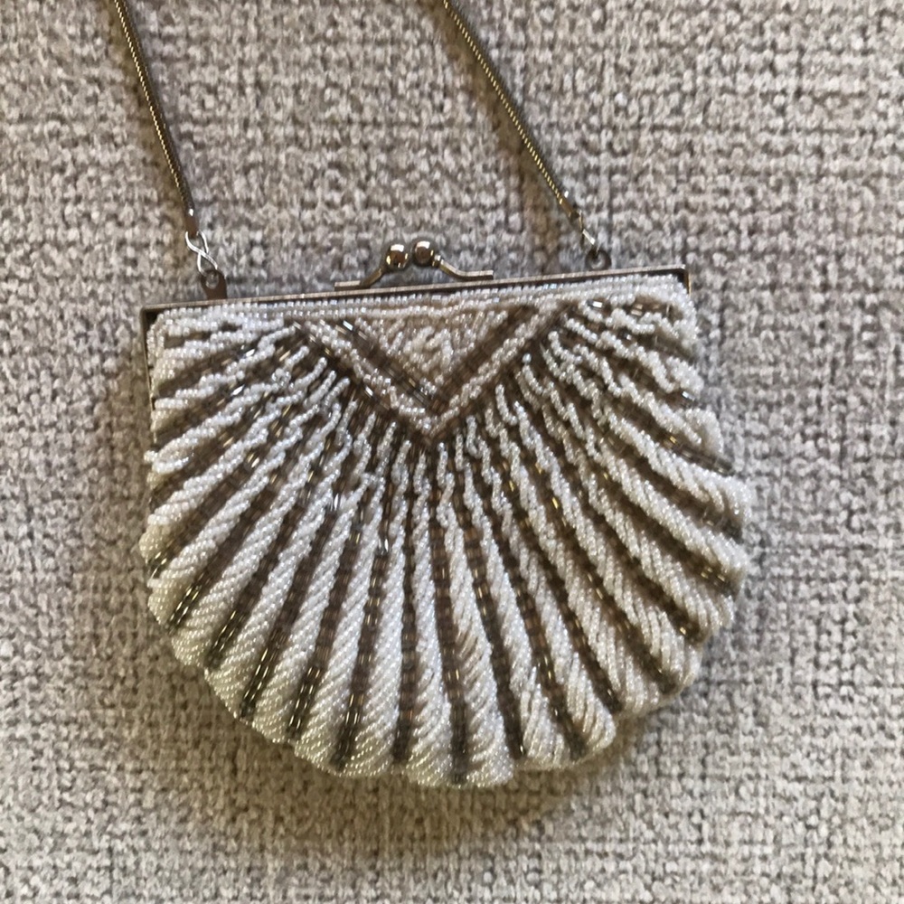 Vintage beaded mini purse